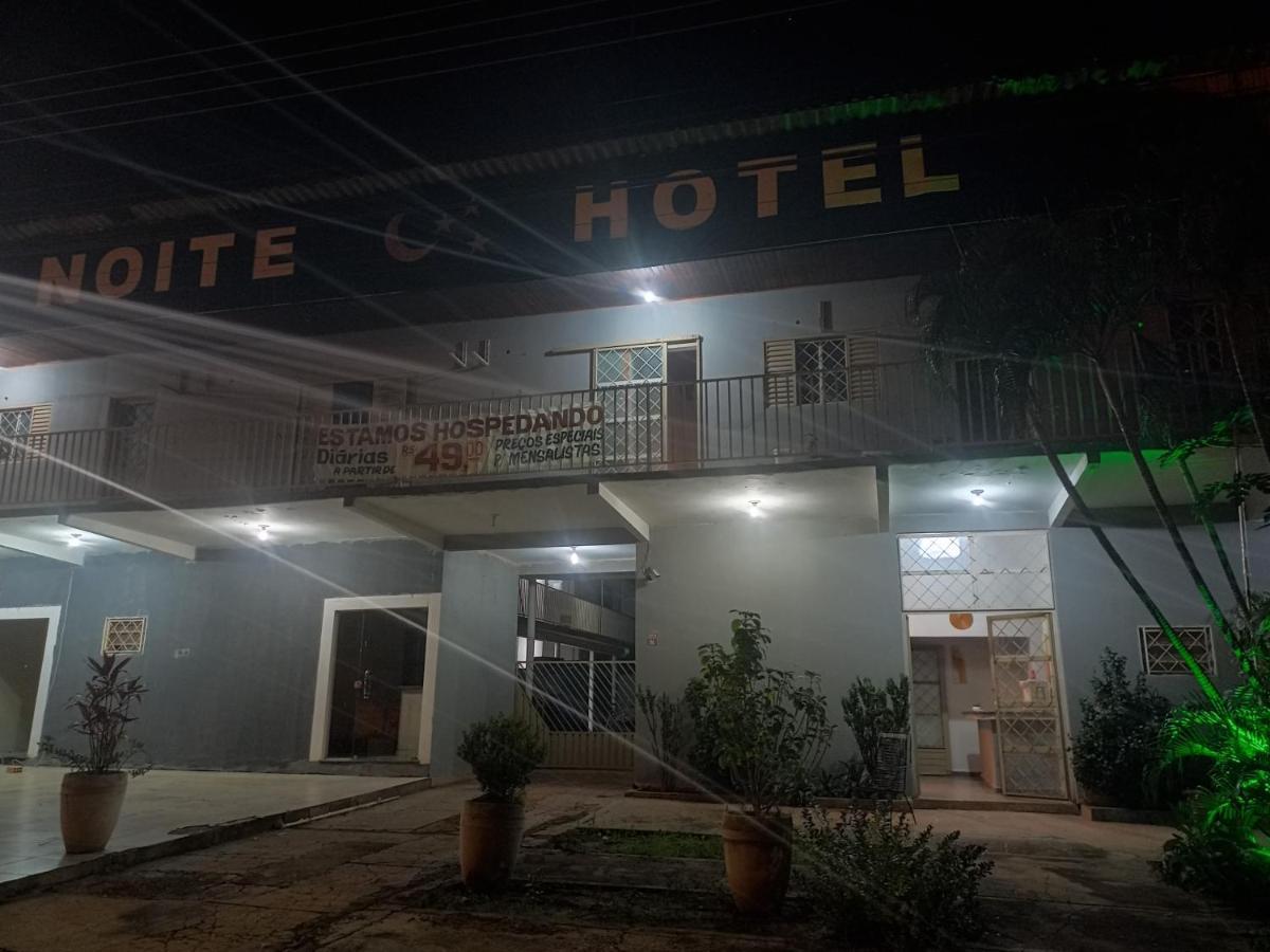 Hotel Noite *